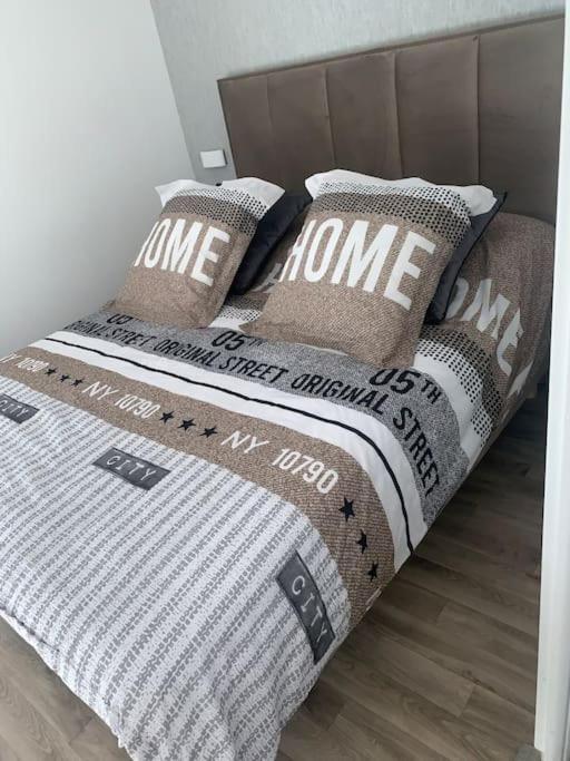 Superbe Appartement Tres Confortable Serris Buitenkant foto
